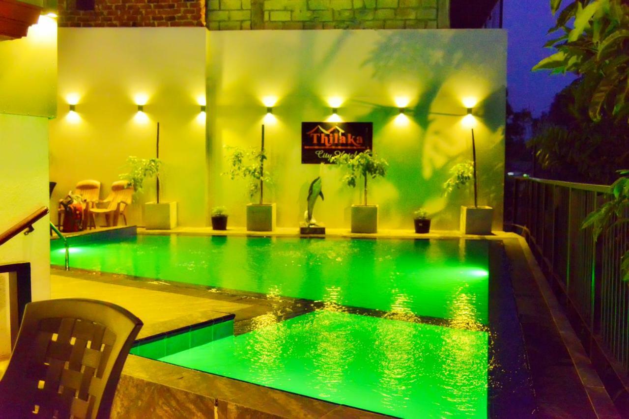 Thilaka City Hotel Anuradhapura Kültér fotó